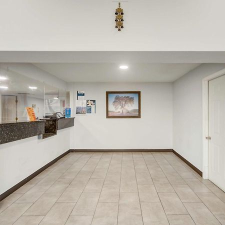 Motel 6 San Antonio, Tx I-35 North Corridor Екстериор снимка