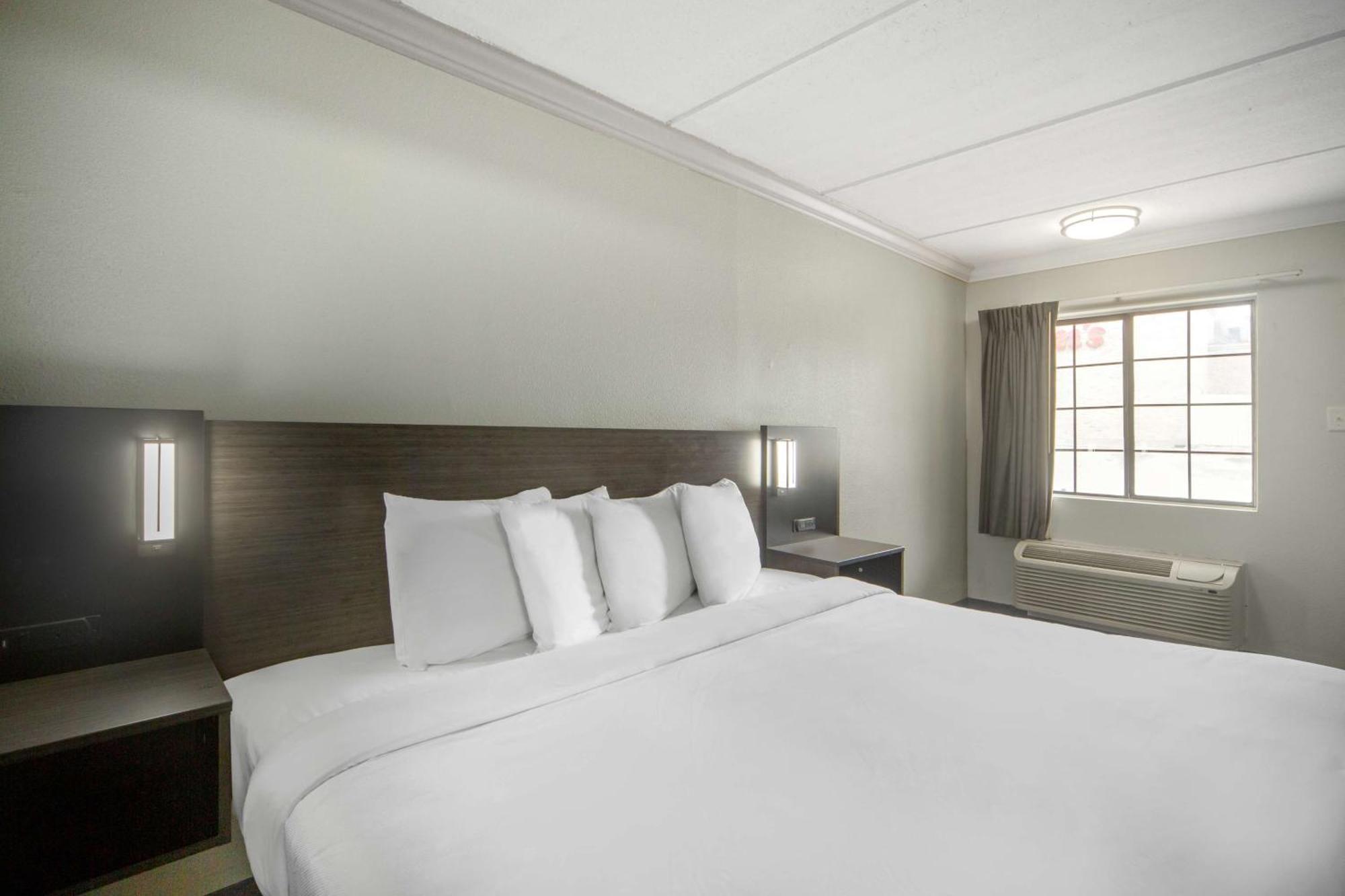 Motel 6 San Antonio, Tx I-35 North Corridor Екстериор снимка