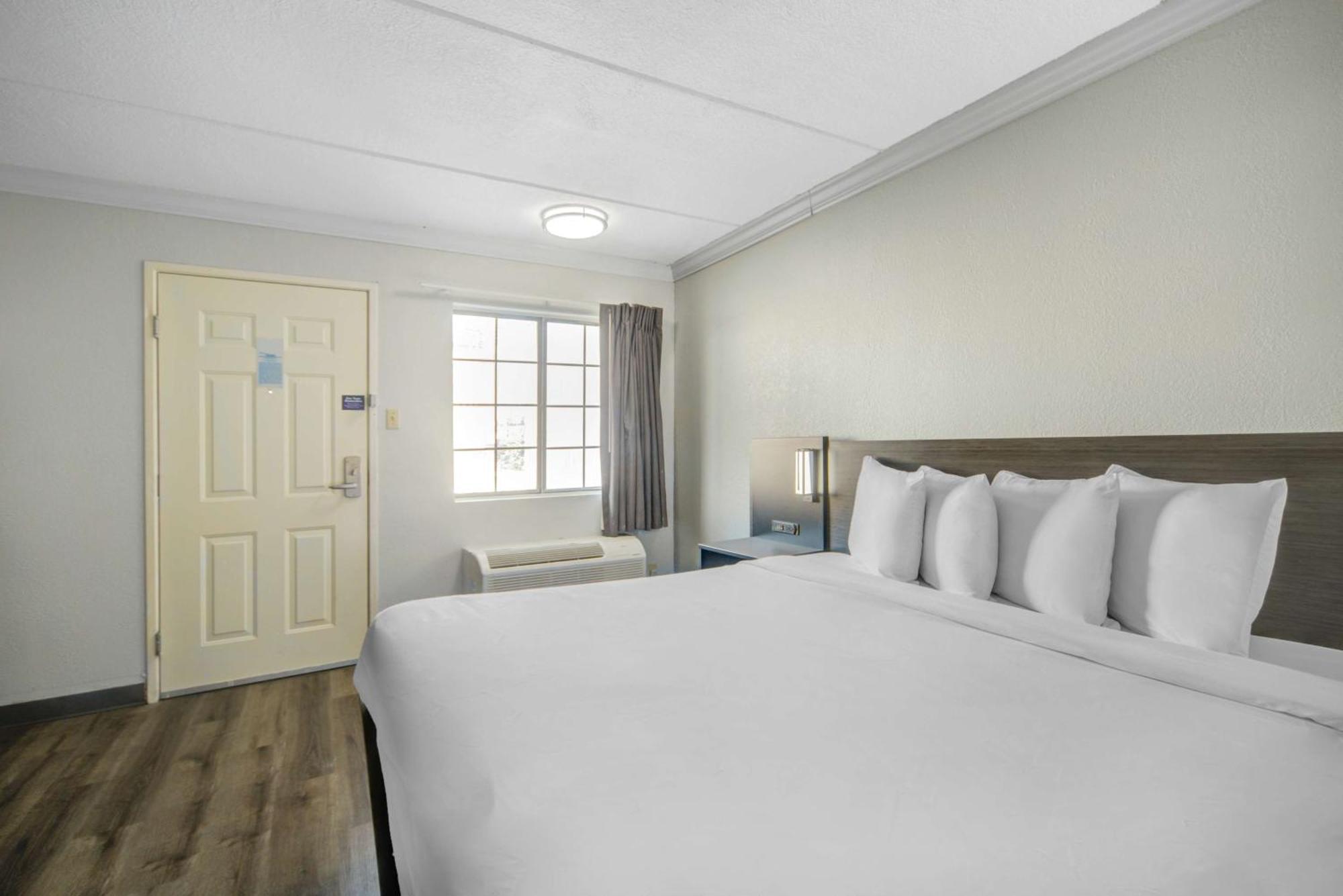 Motel 6 San Antonio, Tx I-35 North Corridor Екстериор снимка